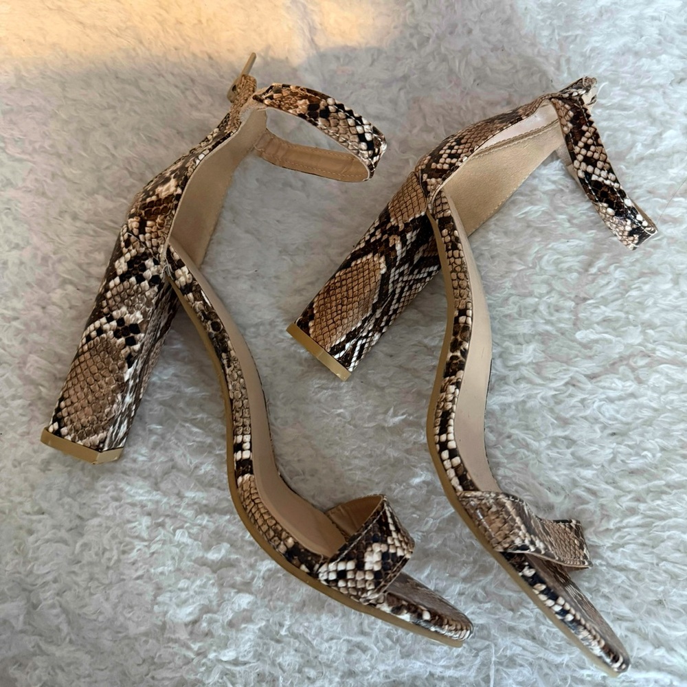 STREETWEAR SOCIETY SNAKE PRINT HEELS